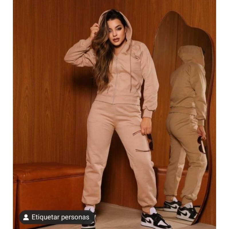 moletom conjunto interior flanelada. blusa capuz, zíper, bolso no frente. Calça bolso laterais. em Oferta na Shopee
