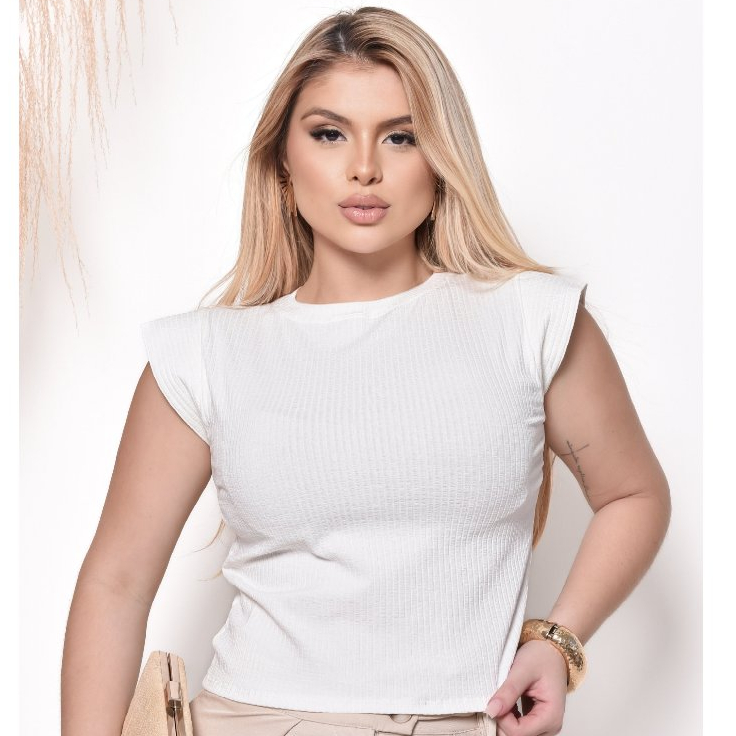 Blusa Feminina Muscle Tee com Ombreira | Malha Canelada Gola Redonda | Estilo Blogueira Básica