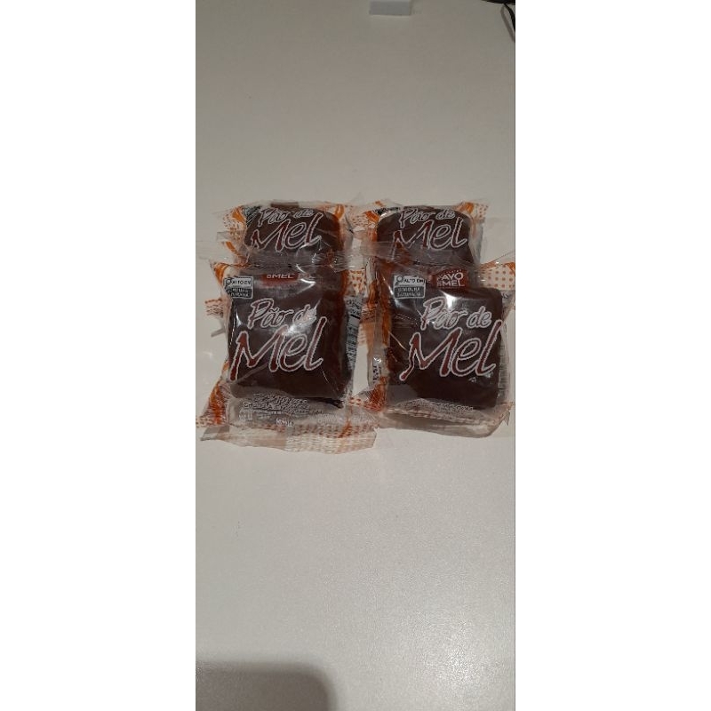 PÃO DE MEL 35g COBERTO COM COBERTURA DE CHOCOLATE MEIO AMARGO 10 unid