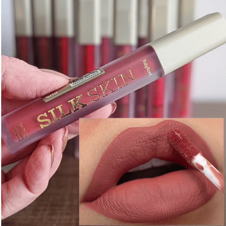 Batom líquido Ruby Rose Smooth Blur Silk Skin – 4 Cores lindas Efeito blur, aveludado, linha verde
