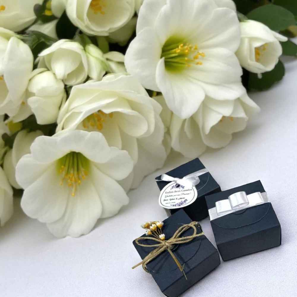 25 Caixinha P/ Bem Casado Lembrancinha Cores  6x6x4 em Oferta na Shopee