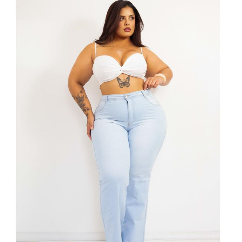 Calça Jeans Feminina Plus Size Flare Clara com Elastano Premium Cintura Alta Moderna, em Oferta na Shopee