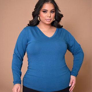 Blusa Plus Size manga longa decote V Básica de Malha Viscolycra