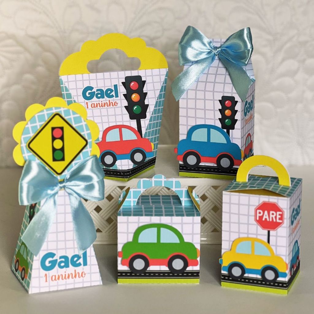 (PEGUE E MONTE) Personalizados Carrinhos, kit festa Carrinhos, lembrancinha, caixinha personalizada.