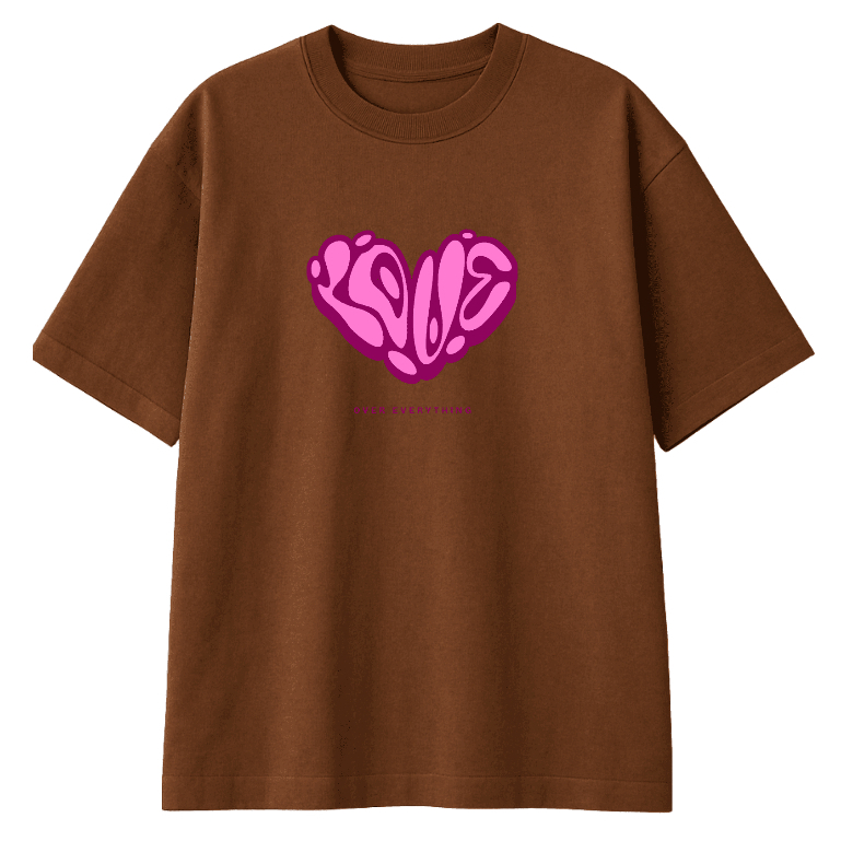Camiseta Casual Modelo Oversized Feminina "Corações Love" – Promoção Tendência Streetwear Estampada Casual