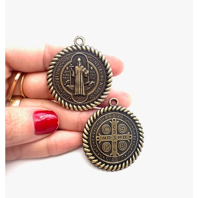 KIT - 3 Medalhas São Bento - Nº 462 (3 unidade) - 38 mm em Oferta na Shopee