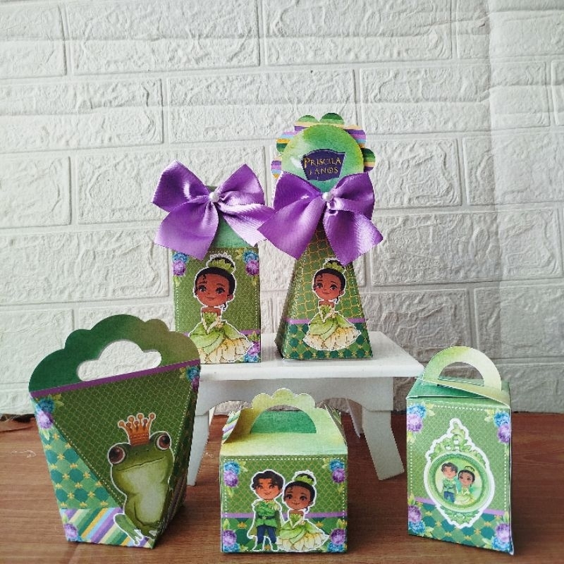 Kit Festa Caixinhas Personalizadas Lembrancinha A Princesa e o Sapo Pegue e Monte