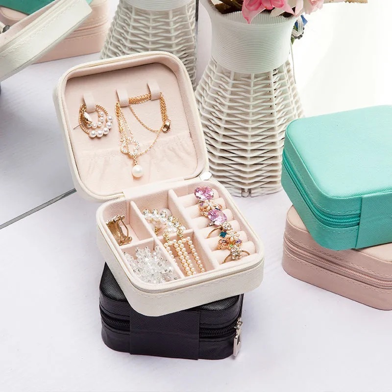 Porta Jóias Portátil | Mini Maleta Estojo Organizador Brincos Bijuterias Colares Anéis em Oferta na Shopee