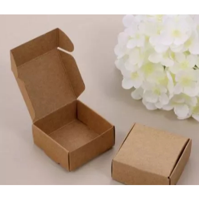 30 Mini Caixinhas kraft 5x5x2 Cm Decoração de Festa Casamento Bijuterias Joia  e Balas em Oferta na Shopee
