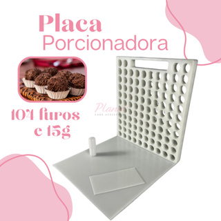 Placa Porcionadora Dosadora Doces brigadeiros beijinhos 104 Furos 15g com bastão e espátula em Oferta na Shopee