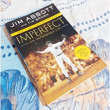 Livro - Imperfect An Improbable Life (em inglês) - Jim Abbott / Tim Brown  Editora: Ballantine Ano: 2013