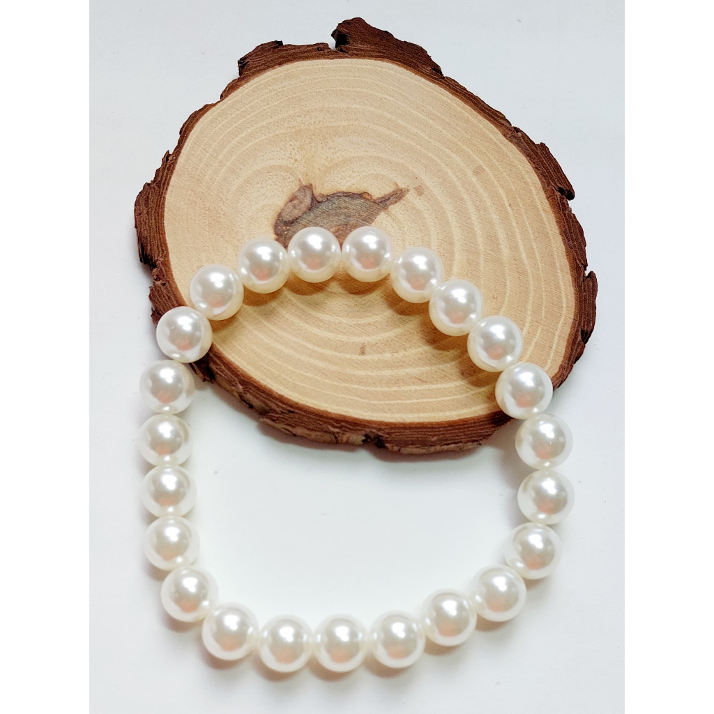 Colar pet Pérolas de luxo -Acessório pet - Sucesso entre as pets