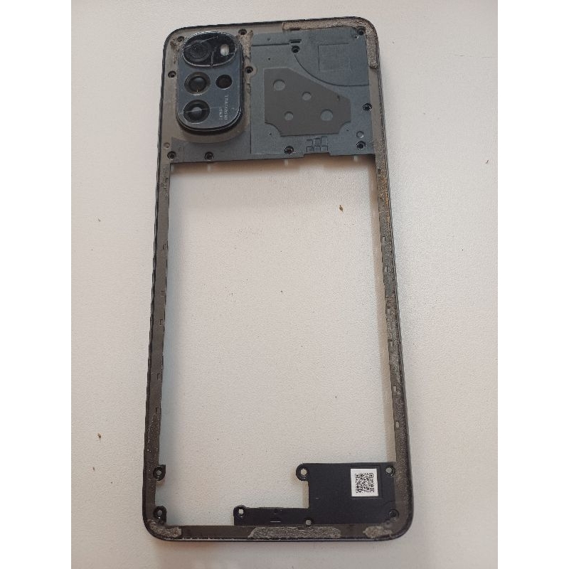 CARCAÇA PARTE TRASEIRA MOTOROLA MOTO G22. LENTE DE CAMERA TRASEIRA RISCADA