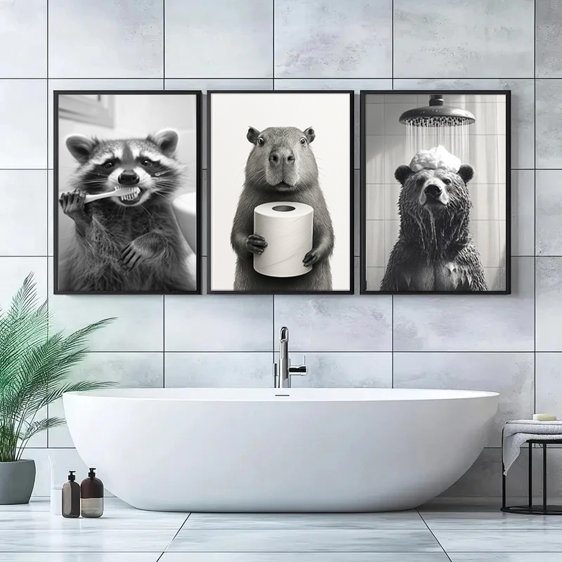 Kit 3 Quadros Urso Guaxinim Capivara no Banho – Arte Engraçada em Vinil para Banheiro, Sala Moderna em Oferta na Shopee