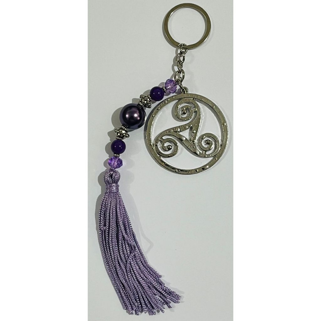 CHAVEIRO LUXO  MEDALHÃO CELTA- TRISCLE MAGIA BRUXARIA Wicca/Druida/Nórdico/Paganismo