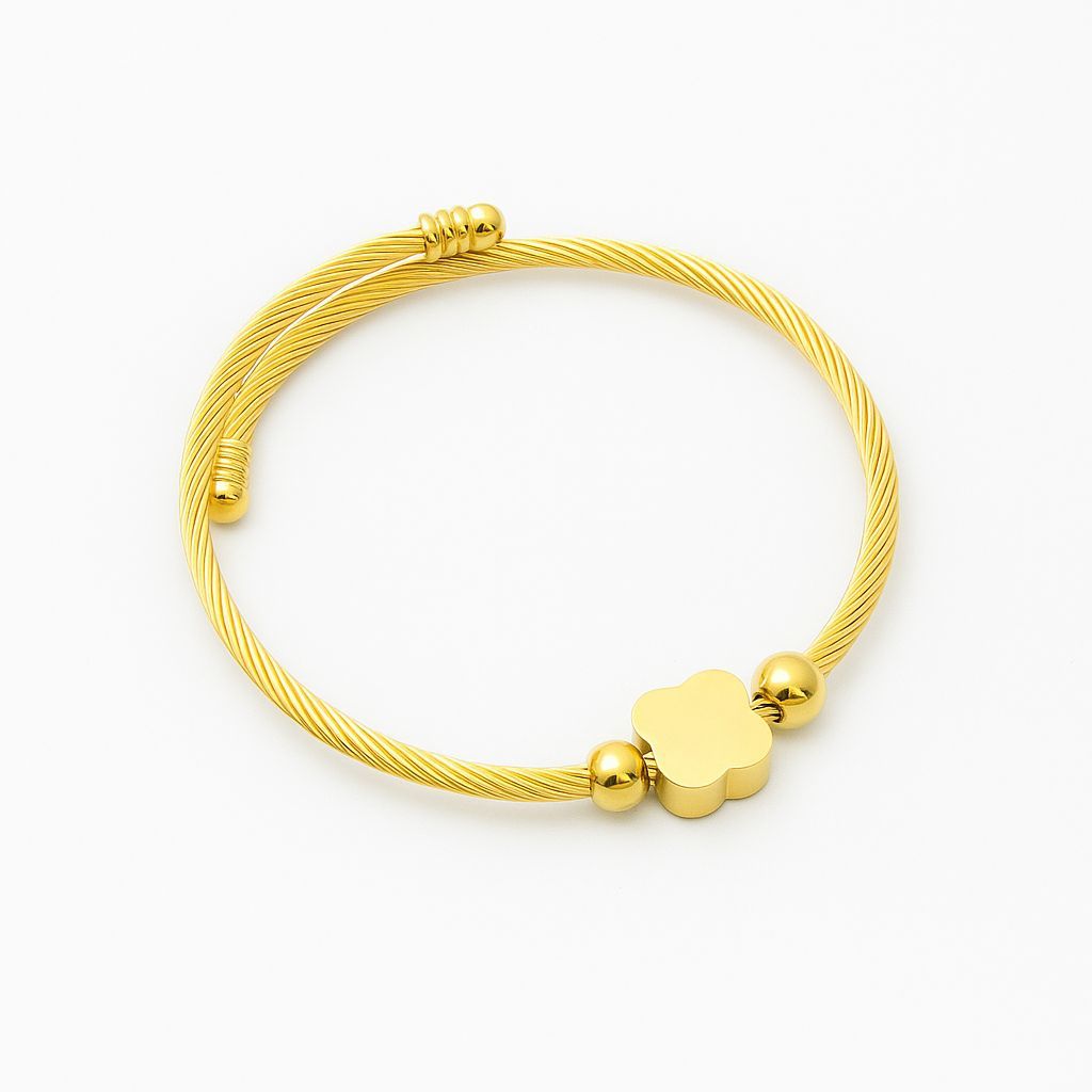 Bracelete Feminino Dourado Ajustável Luxo com Pingente Trevo – Aço Inoxidável Antialérgico