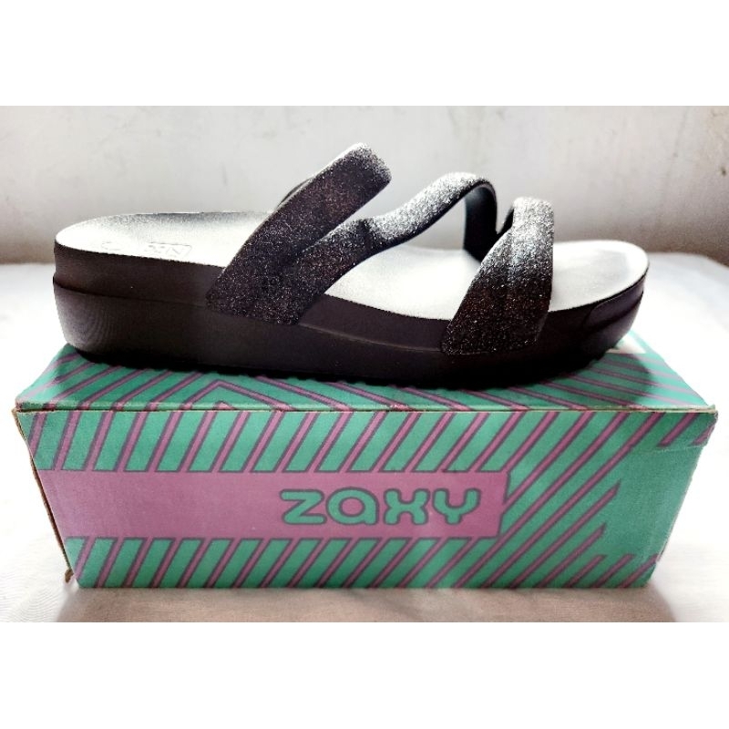 Sandália Feminina Papete Zaxy Glitter Chinelo Zaxy Brilho.