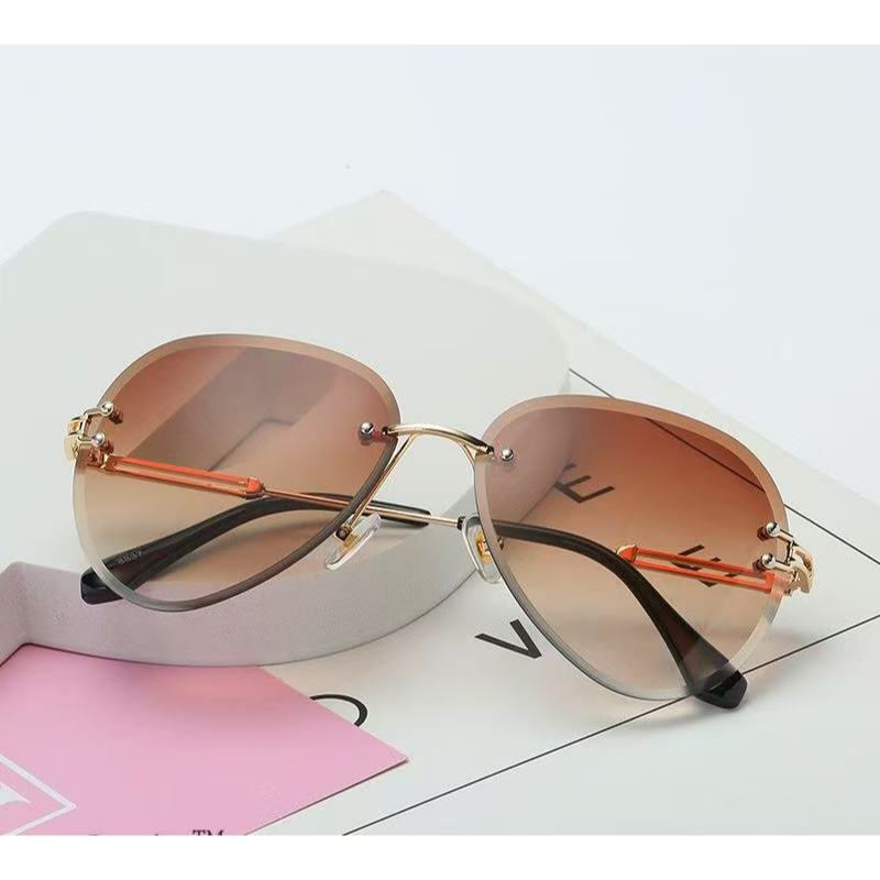 KL5221 Óculos de sol da moda feminina em Oferta na Shopee