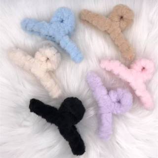 Peluche Para Trás Da Cabeça（11cm） Grampo De Cabelo Grande De Menina De Temperamento Peludo Acessórios em Oferta na Shopee