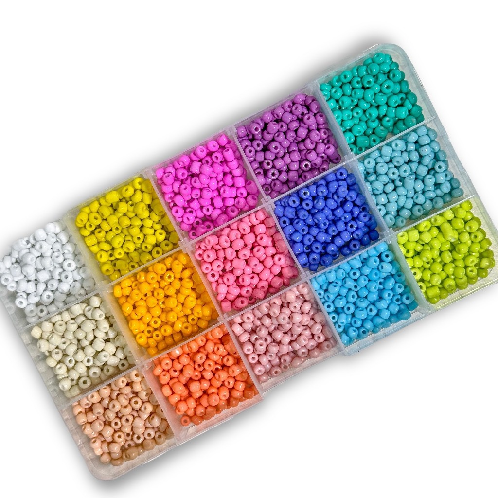 Kit Caixinha De 1300 Miçangas  Coloridas Colar Pulseira e Bijuterias.
