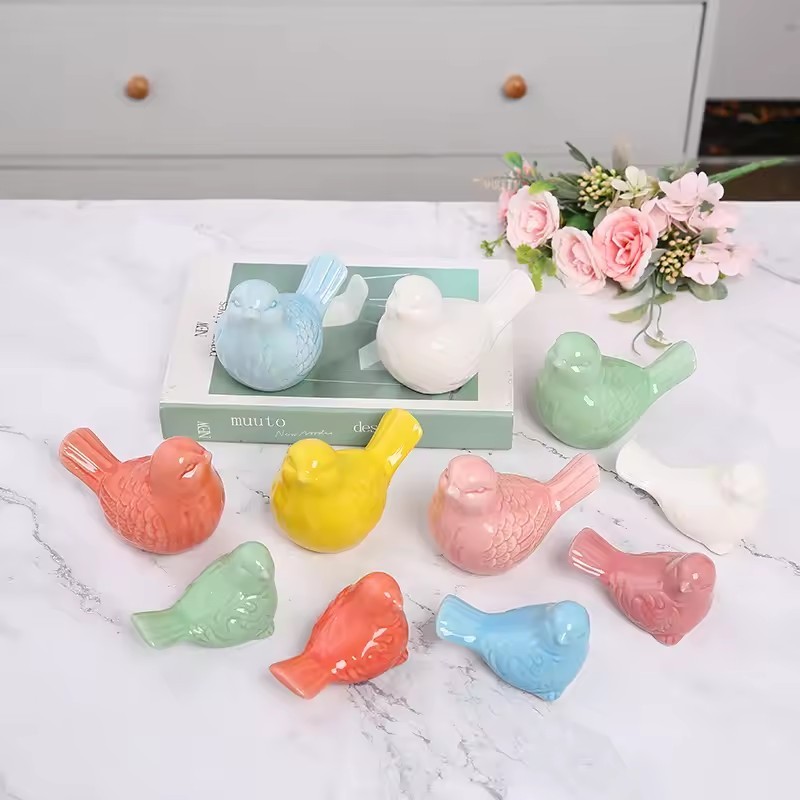Enfeite Decoração Casa em Porcelana Passarinho Diversas Cores - MÉDIO 8CM em Oferta na Shopee