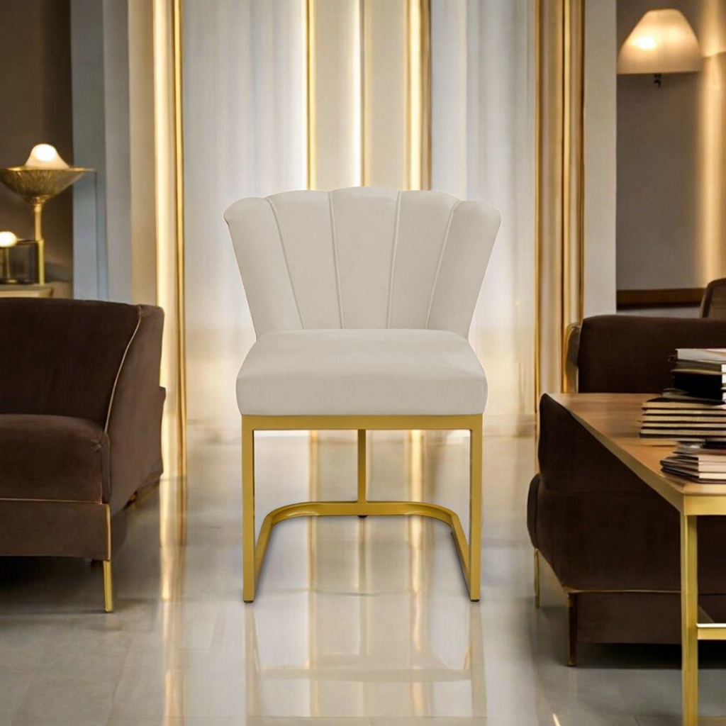 Cadeira poltrona base de ferro veludo bege poltrona petala reforçada luxo sala de estar em Oferta na Shopee