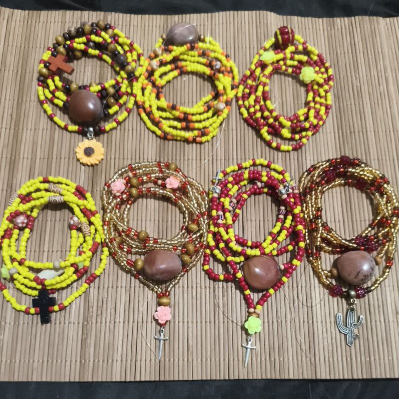 Guia Baiana, Chica Baiana, Jacinta, Maria, Maria do Rosario, Cangaceira. Fio de proteção, fio de trabalho.