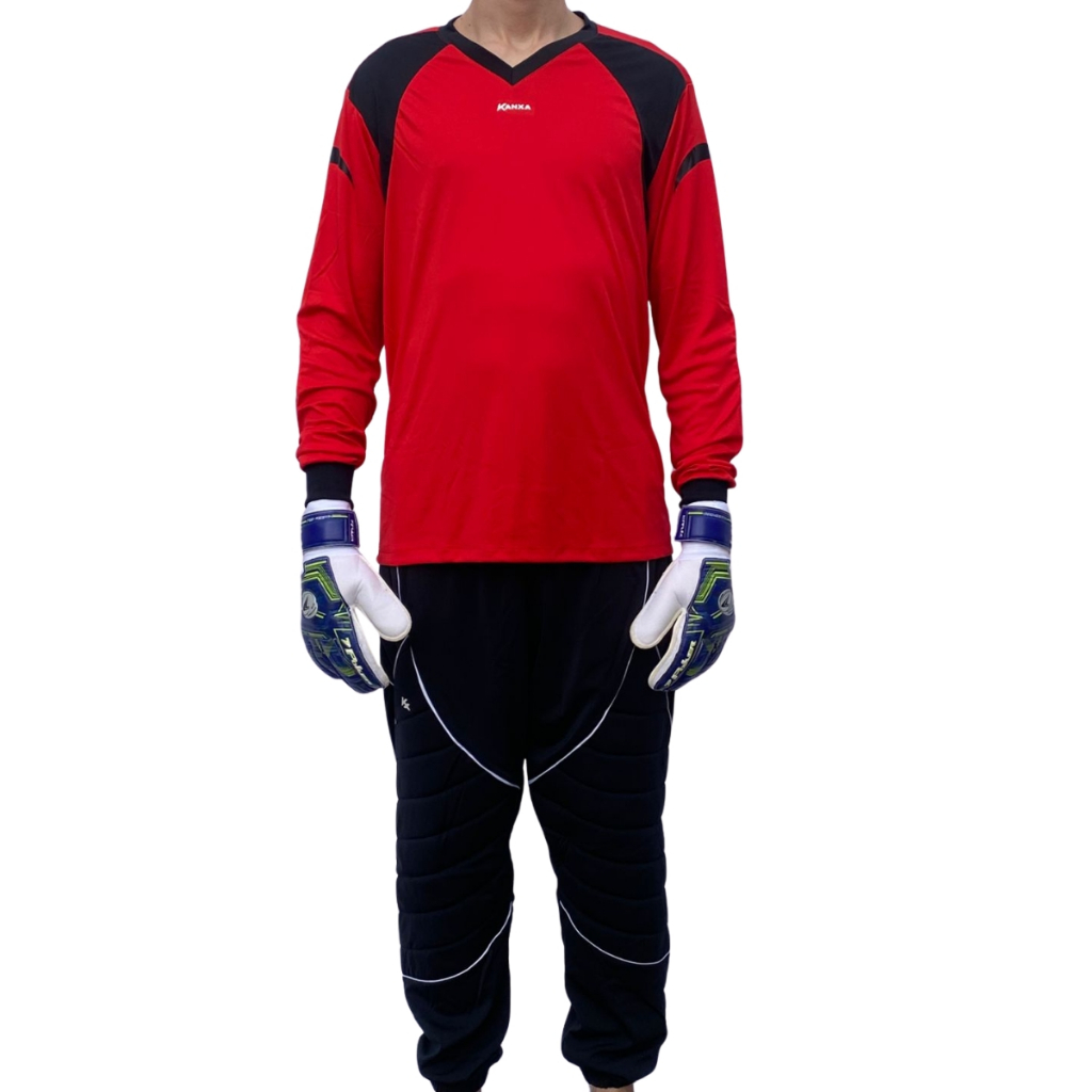 Kit Goleiro 4 Peças Kanxa/Poker: Camisa Manga Longa e Calça Kanxa e Luva Poker e Meião Penalty.