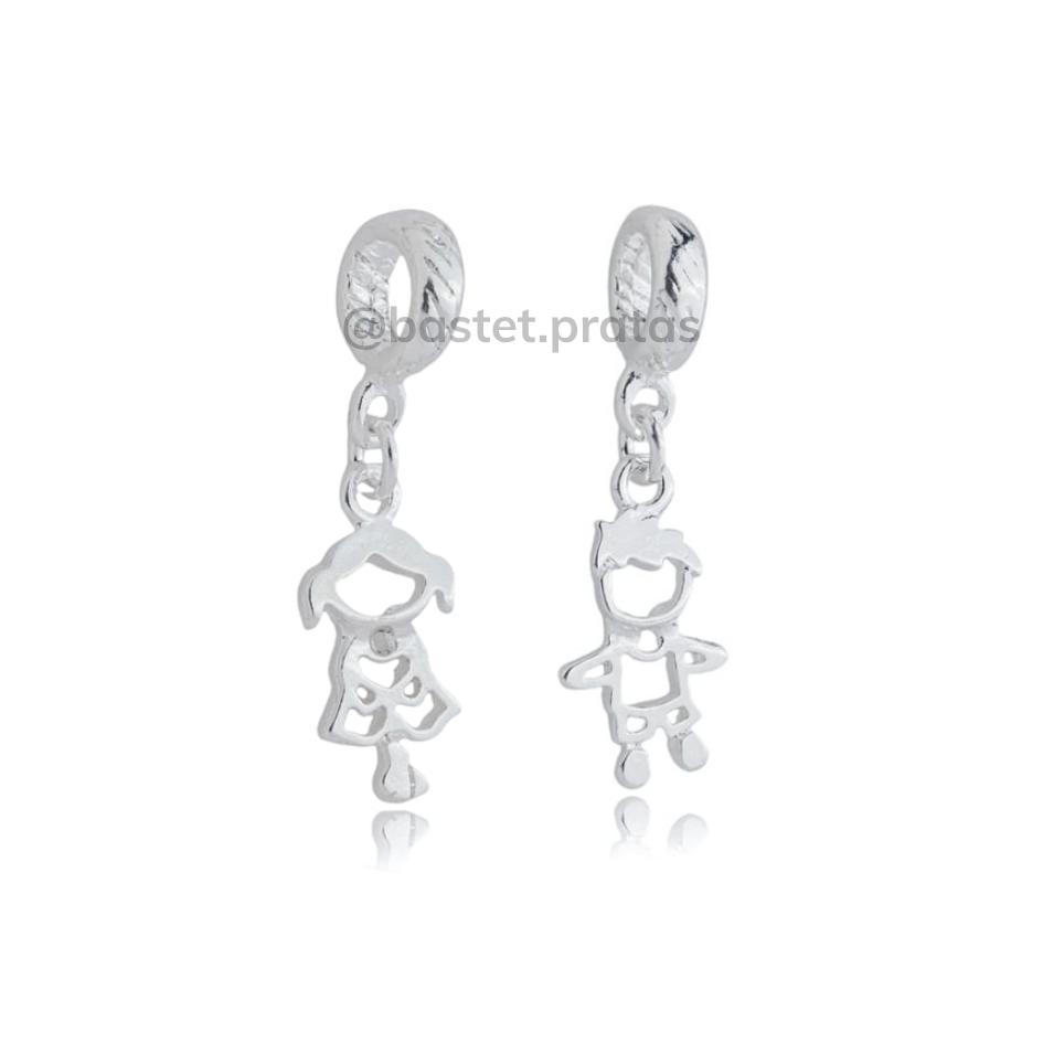 Berloque Menino Menina filho filha a prata 925 em Oferta na Shopee