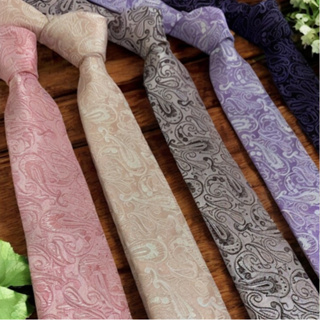 Gravata Premium Estampada – Design Exclusivo com Cores Variadas em Oferta na Shopee