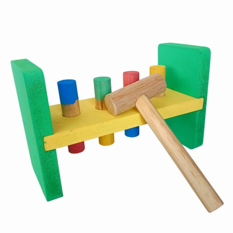 Brinquedo de Madeira Bate Pinos com Martelo | Pedagógico Montessoriano Educativo Infantil Bebê 1 Ano