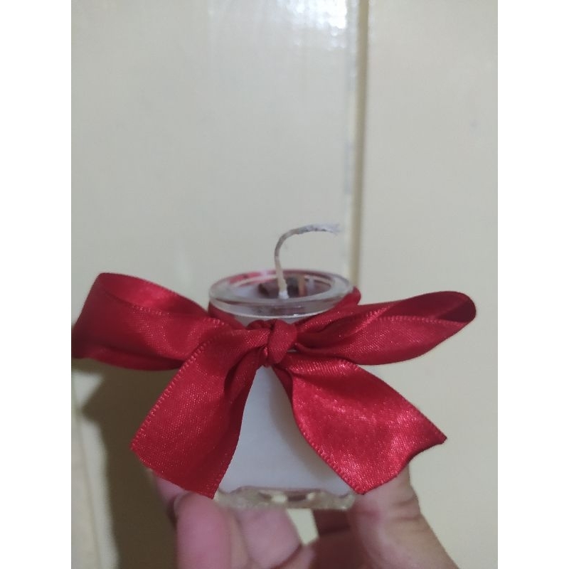 Vela aromatizada Canela porta vela de vidro com laço vermelho imperdível