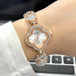 Relógio de Quartzo Liga Quatro Folhas de Quatro Folhas de Quartzo Pulseira de Moda Pulseira Esmeralda Senhoras Relógio