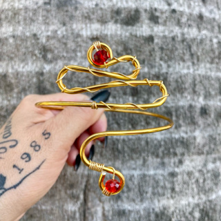 Lançamento Bracelete Cobra Cristais Vermelho Dourado Moderno em Oferta na Shopee