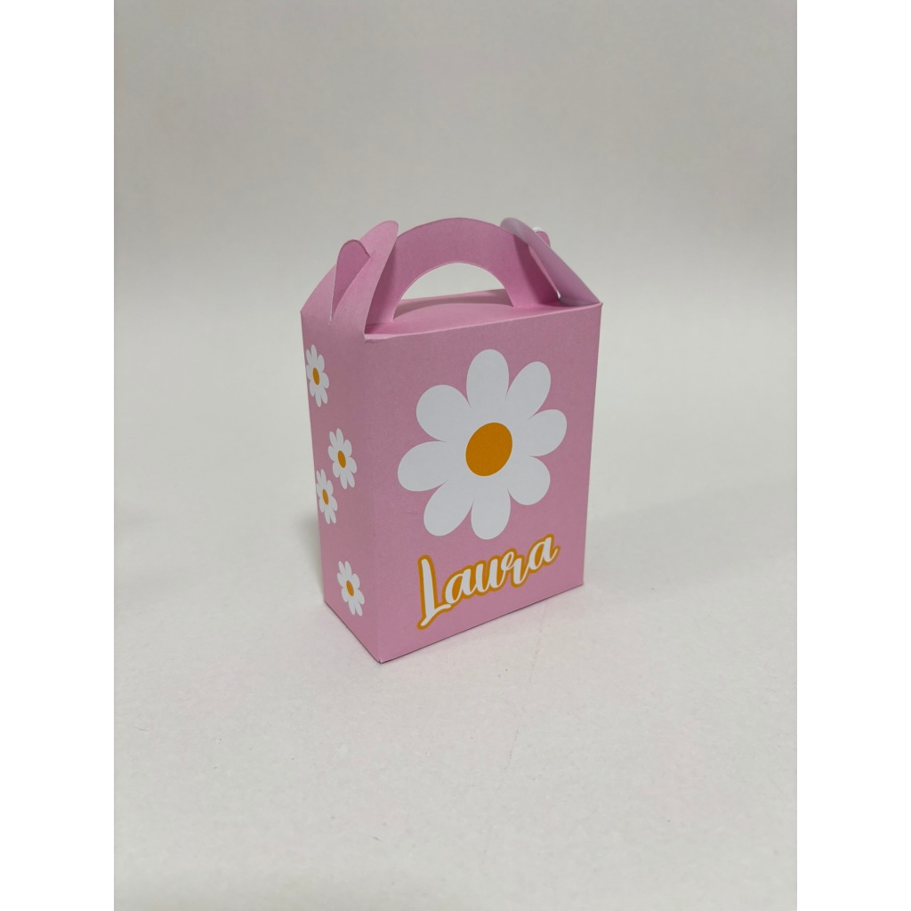 Caixa Maleta MARGARIDA (PEGUE E MONTE) Caixinhas Personalizadas Lembrancinha e Mimos, Maletinha