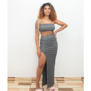 Vestido canelado tomara que caia com fenda lateral - Grécia em Oferta na Shopee