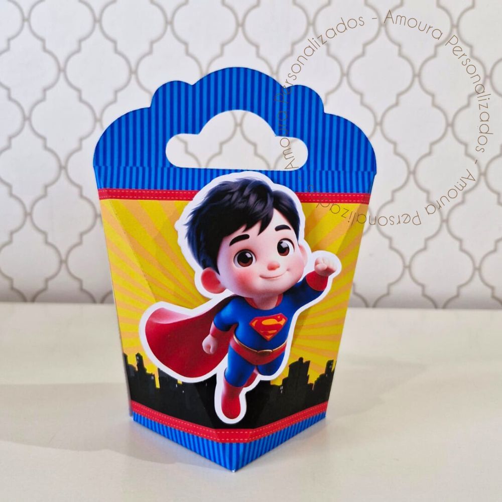 CAIXA TRIANGULOVE PERSONALIZADA PARA LEMBRANCINHAS SUPER HOMEM | CAIXINHA | ANIVERSARIO | SUPERMAN