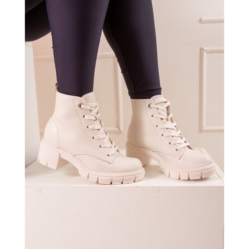 Bota Coturno Feminino Moleca Original Salto Tratorado 1686