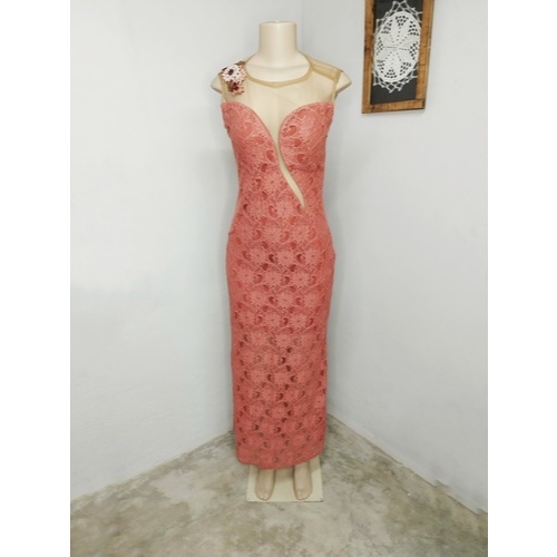 Brechó, Vestido renda de Guipir para festa, casamento, aniversário, formatura e a fins.