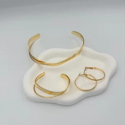 Kit Choker Pulseira e Brinco Aro Estilos populares Nó Folheado a Ouro 18k e Prata 925