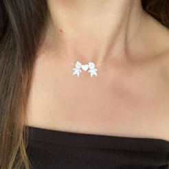 Colar fio de Nylon com pingente de Filhos com fecho de Aço Inox/ não escurece