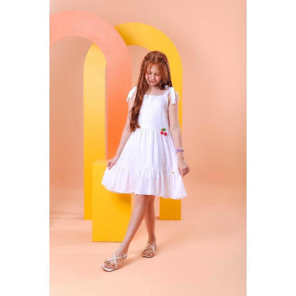 Vestido Infantil Rodado Cor Única Verão Festa Final de Ano Casual Fresquinha Vestido Menina