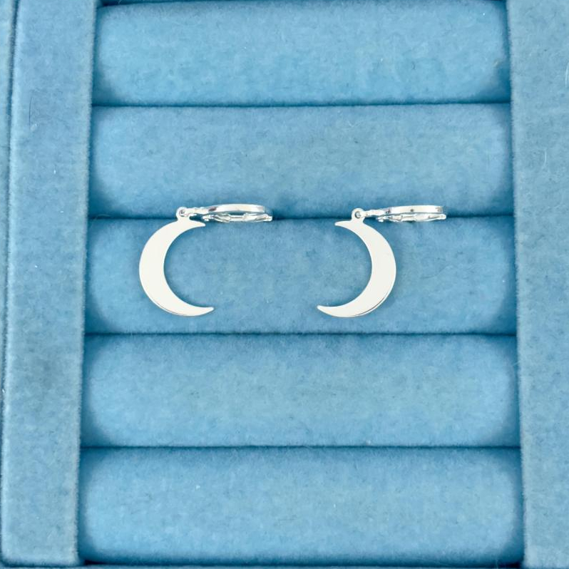 Mini Argola Lua Lisa - Brinco Banhado a Prata em Oferta na Shopee