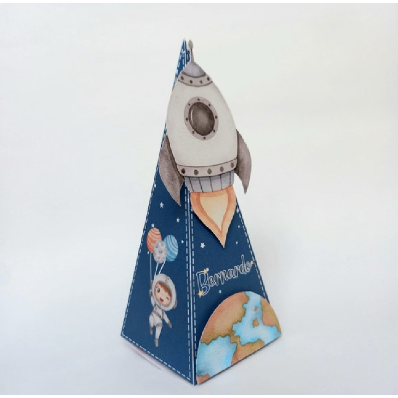 Caixa Pirâmide Personalizada Astronauta Foguete Lembrancinha para Aniversário Festa Infantil