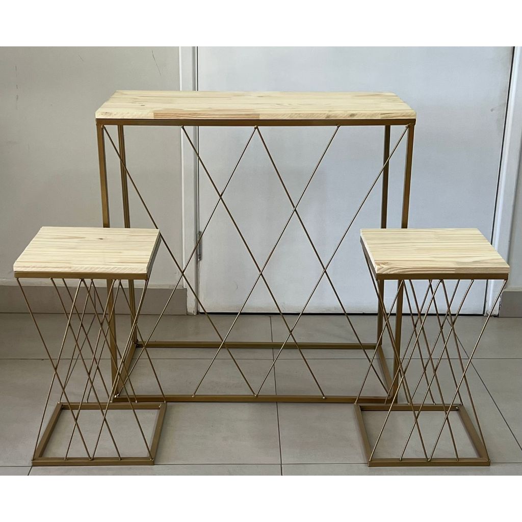 Kit 3 Mesa De Ferro Treliça Teia Decoração De Eventos (1G e 2P) ferro dourada em Oferta na Shopee