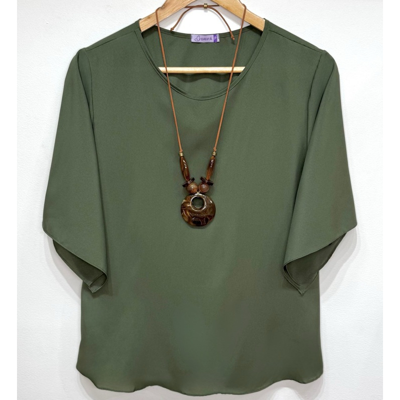 Blusa Tecido Leve LISA - Manga Morcego em Oferta na Shopee