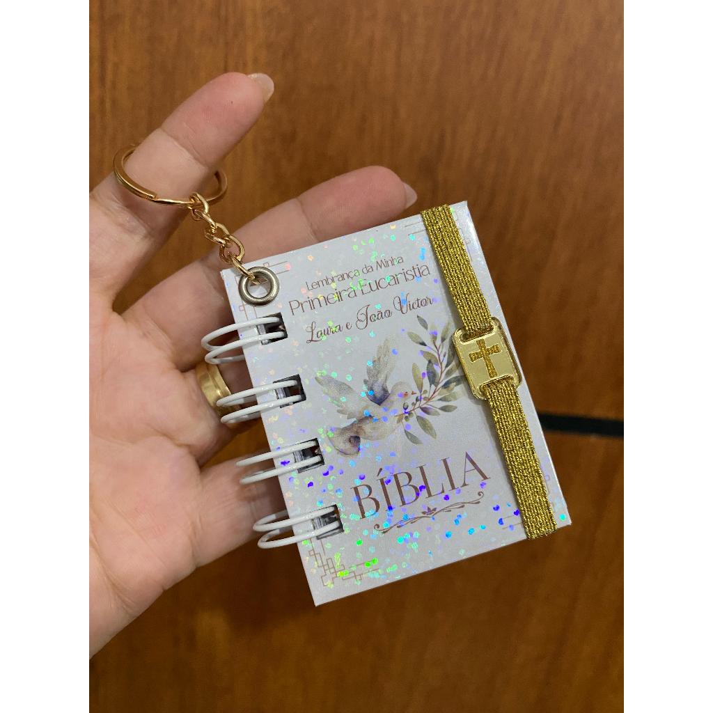 lembrancinhas Mini Bíblia Chaveiro - Bíblia da Mulher - Mini Bíblia Versículos- eucaristia- batizado em Oferta na Shopee