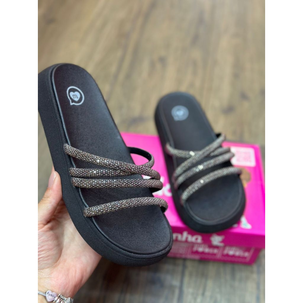 Chinelo Papete Molekinha com Tiras de Brilho | Conforto e Estilo Fashion para Meninas 2358.108