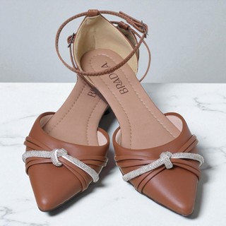 Sapatilha Salomé Tira Strass Bico Fíno Original BRADHA. 019-0006 em Oferta na Shopee