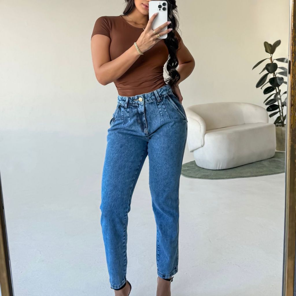 Calça Feminina Mom Jeans  Premium Cintura Alta 100% Algodão Levanta Bumbum